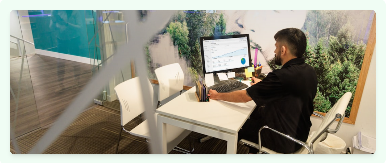 ['recruiter AI hiring software 2025']